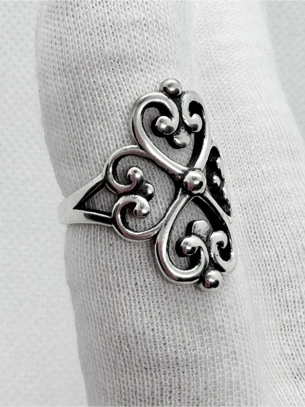 Antique-Style Silver Filigree Women’s Ring - Silver - Picture 2 of 11